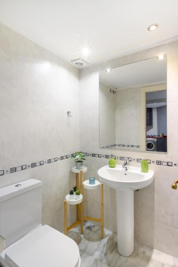Marbella Banus Suites - Golden Beach Marbella Suite Екстериор снимка