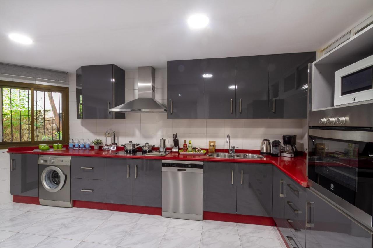 Marbella Banus Suites - Golden Beach Marbella Suite Екстериор снимка