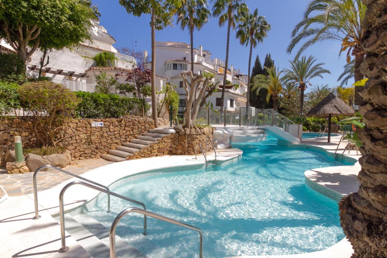 Marbella Banus Suites - Golden Beach Marbella Suite Екстериор снимка